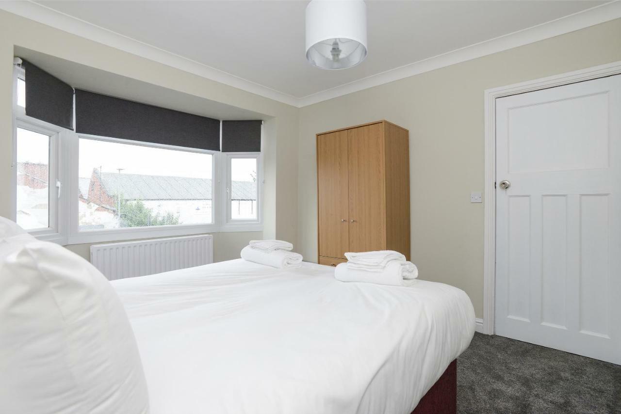 Cosy House In The Heart Of Beeston With Free Parking And Wifi Villa Nottingham Exteriör bild