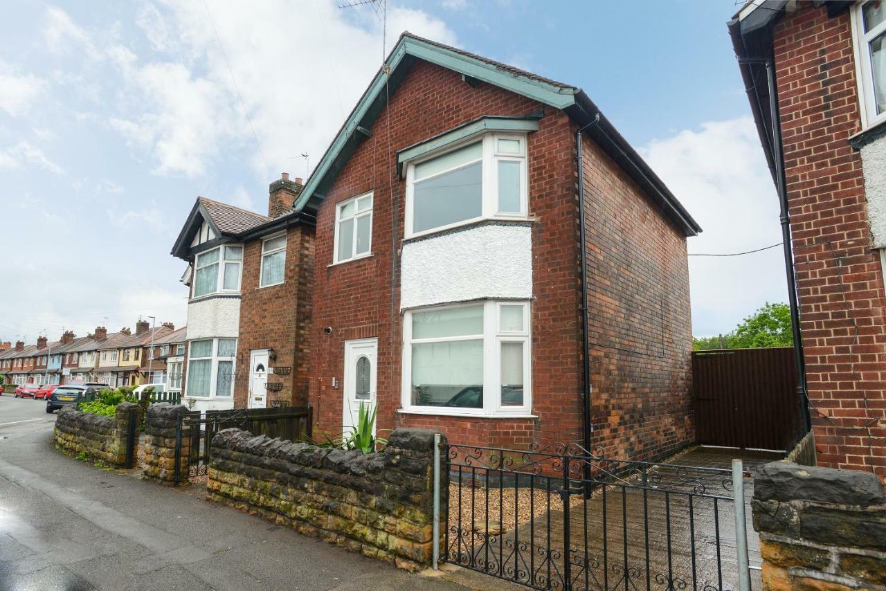 Cosy House In The Heart Of Beeston With Free Parking And Wifi Villa Nottingham Exteriör bild